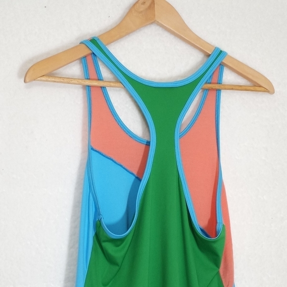 Split59 Tri Colored Workout Top Size Medium - Picture 3 of 5